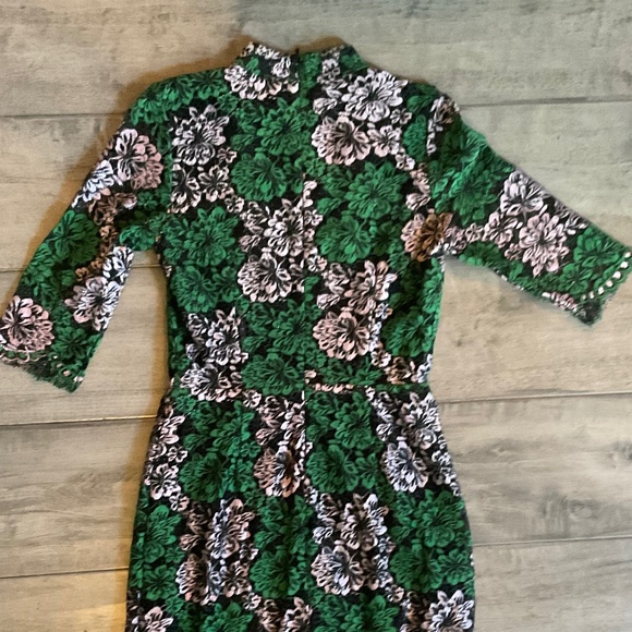 VILA Lace Appliqué Green and lilac dress Size 6 - Picture 5 of 10